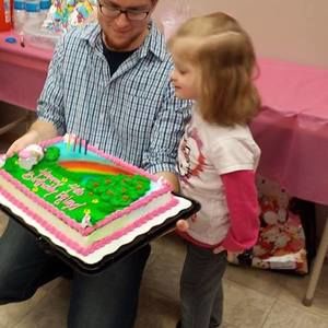 Meet your Posher, Paula